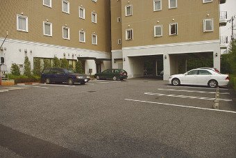 Free parking lot