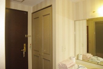 closet photo